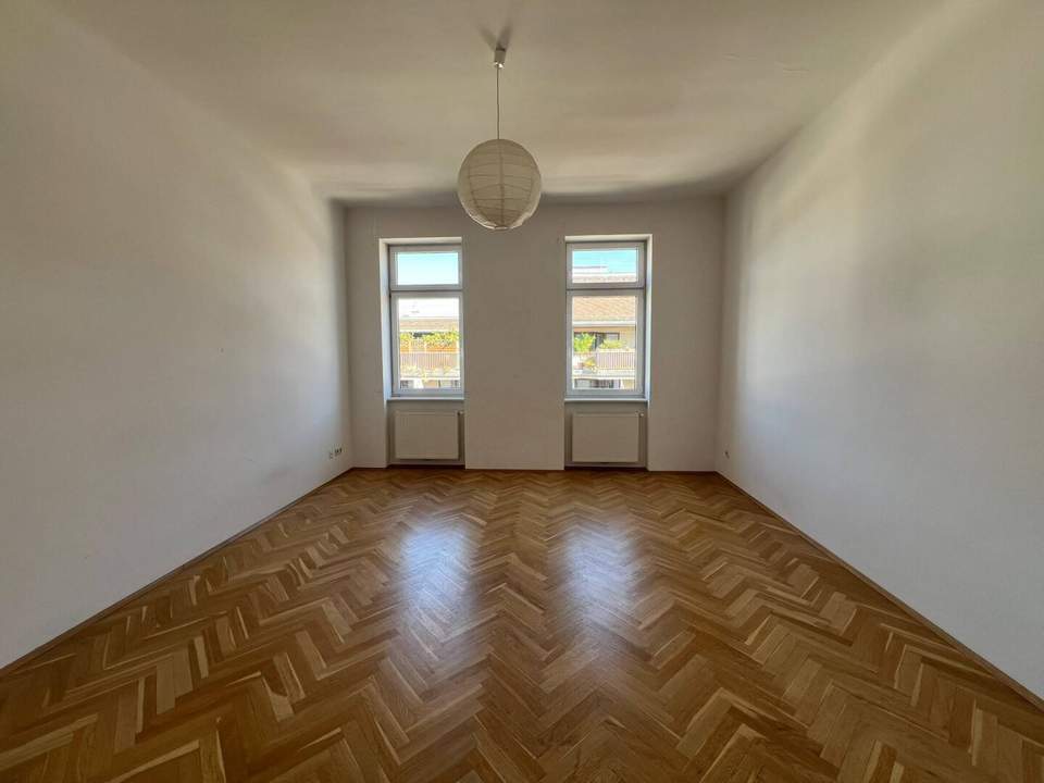 Sandleitengasse - WG taugliche 3 Zimmer Altbauwohnung zu vermieten