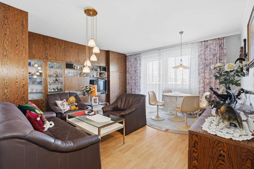 "3-Zimmer mit Loggia-Blick auf den Kahlenberg - Jedleseer Straße -"