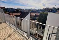Summer Sale - WOW! Wohnen im Dachgeschoss mit Fernblick! Traumhaft saniertes Altbauhaus + Hofseitige Terrasse + Tolle Infrastruktur und Anbindung + Lebensqualität pur! Auch für Anleger interessant!