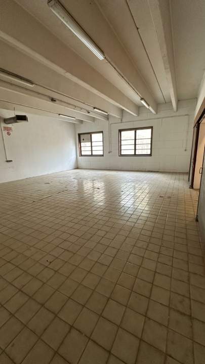 LAGERHALLE NÄHE FAAKER SEE | 3,86m RH | 111m² | RAMPE | PARKPLÄTZE