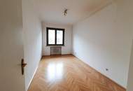 WOHNUNGSPAKET IM OPERNRINGHOF // 4 WOHNEINHEITEN