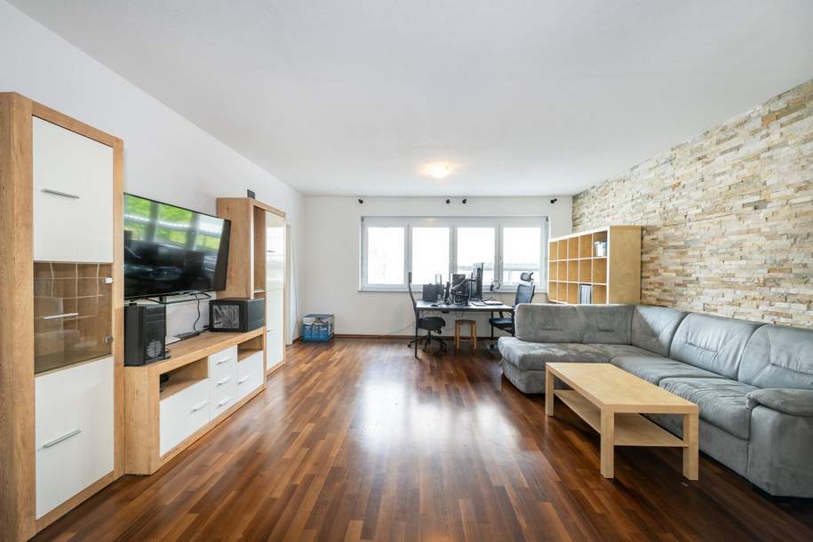 Leistbare Familienwohnung in Graz Jakomini samt eigenem Carport!, Wohnung-kauf, 260.000,€, 8010 Graz(Stadt)