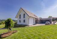 Familientraum in Massivbauweise – Stilvolles Zuhause mit Weitblick