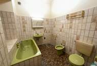 Sanierungsbedürftige 2-Zimmer-Altbauwohnung mit Potenzial nahe dem Clemens-Hofbauer-Park