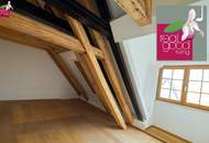 4-Zimmer-Dachgeschosswohnung mit Galerie &amp; Terrasse in unmittelbarer Nähe zum Karmelitermarkt