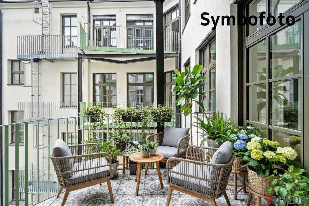 **Traumwohnung mit Balkon und 3.55m Raumhöhe in ehemaliger Fabrik**