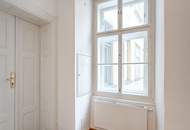 BÜRO in historischem Denkmal-Haus in Toplage der Innenstadt!