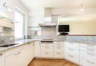 Exklusives Wohnen im Herzen von Bad Ischl – Wunderschöne Eigentumswohnung am Traunfluss mit zwei Loggien, Atelier & Stellplatz im ebenerdigen Parkhaus