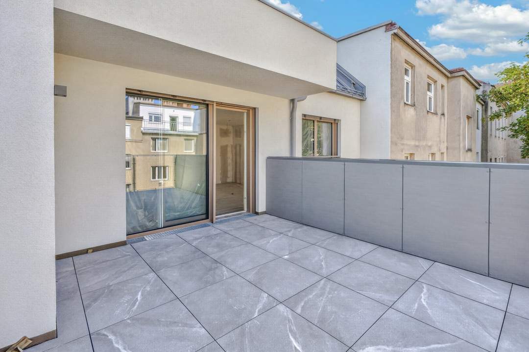 Maisonette, Klimaanlage, Balkon und Terrasse!