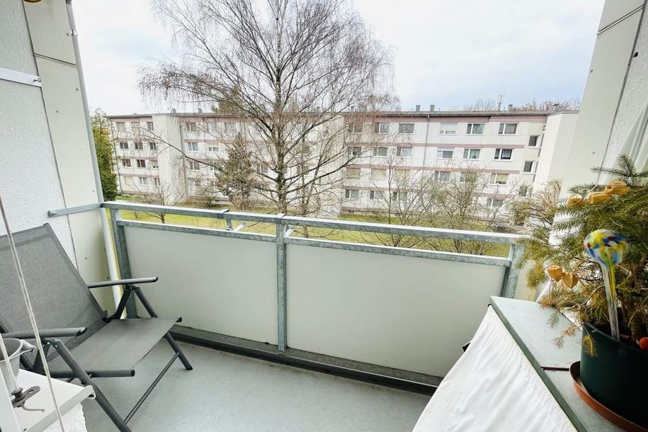 Helle 3,5-Raum Wohnung in zentrumsnähe im grünen Stadtteil Oed - der Wohntraum für Ihre Familie! ACHTUNG DIE WOHNUNG BEFINDET SICH IN SANIERUNG!, Wohnung-miete, 1.017,40,€, 4020 Linz(Stadt)
