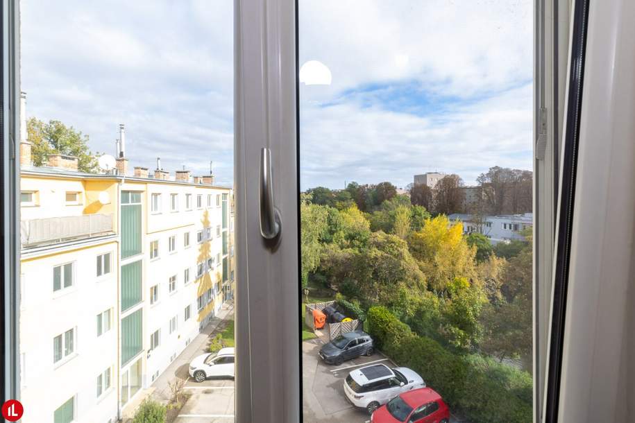 Familienwohnung in Schwechat: 3-Zimmer mit Stadtblick und Stellplatz!, Wohnung-kauf, 231.000,€, 2320 Bruck an der Leitha