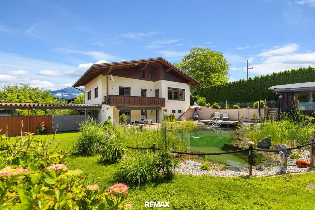 Wohnen wie im Urlaub – Gepflegtes Wohnhaus mit Naturschwimmteich in Baldramsdorf