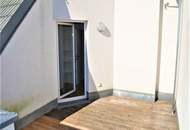 FERNBLICK, DACHGESCHOSS, 59 m2 Maisonette mit 13 m2 Terrasse, 2 Zimmer, Komplettküche, Duschbad, Parketten, Speckbachergasse
