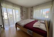 Zwei Wohnungen aber ein Haus + Pool