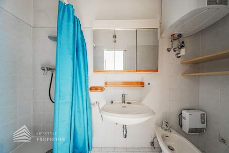 Wohnungspaket + Rohdachboden mit Baubewilligung! Nähe Liechtensteinpark, Gewerbeobjekt-kauf, 360.000,€, 1090 Wien 9., Alsergrund
