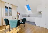 Dachgeschoßwohnung komplett möbliert! Sofortbezug!