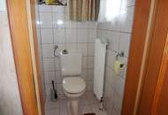 Einfamilienhaus auf großem Grundstück!
