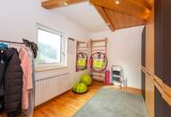 Großzügiges Wohnen in Ruhelage - modernisiertes Zuhause für ein oder zwei Familien