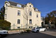 Bezaubernde 2 Zimmer DG Wohnung in historischer Badener Villa