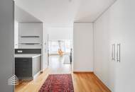 Lichtdurchflutete Maisonette-Wohnung mit Dachterrasse, Nähe Arenbergpark