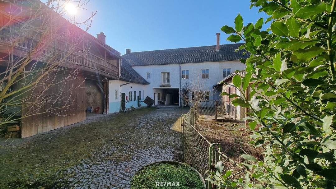 Großzügige Liegenschaft mit Potenzial – jetzt neu entdecken!