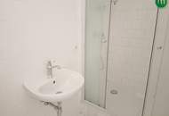 Unbefristete Miete: geräumiger 2-Zimmer-Altbau