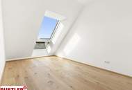 DACHGESCHOSSTRAUM IN TOP-CITYLAGE | PIVATER LIFTAUSSTIEG | FERNBLICK AUS DEM WHIRPOOL GENIEßEN