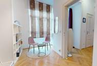 Helle 3-Zimmer-Altbau-Wohnung mit Balkon und sehr guter Anbindung
