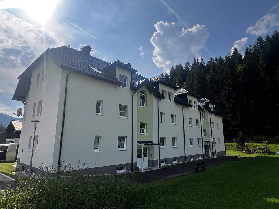 Gaming, 3 Zimmer, 89 m² / 01580 00084