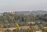 Gut eingeteilte Doppelhaushälfte in absoluter Ruhelage mit unverbaubarem Ausblick.