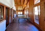 Wohnhaus und vier Bauparzellen