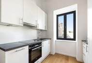 Dachgeschoss-Büro mit Balkon!! Klimatisiert in schönem Haus im 7ten.