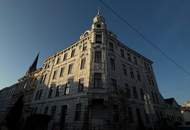 Julienhof – Historischer Altbau mit zeitlosem Charme und Potenzial