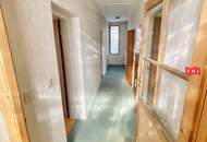 Großzügiges 985m² Baugrundstück mit ca. 150m² Einfamilienhaus mit Terrasse u. Garage in wunderschöner Lage Nähe Mühlwasser