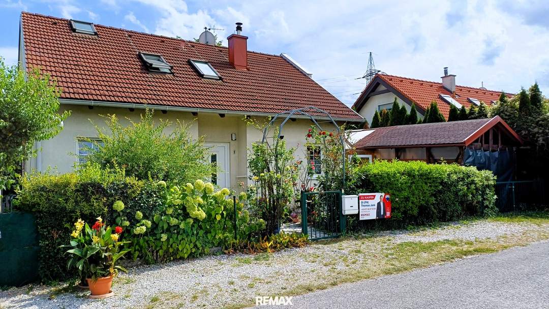 Supersonderpreis zum Ausklang der Saison - EFH auf Pachtgrund am Badesee Neudörfl