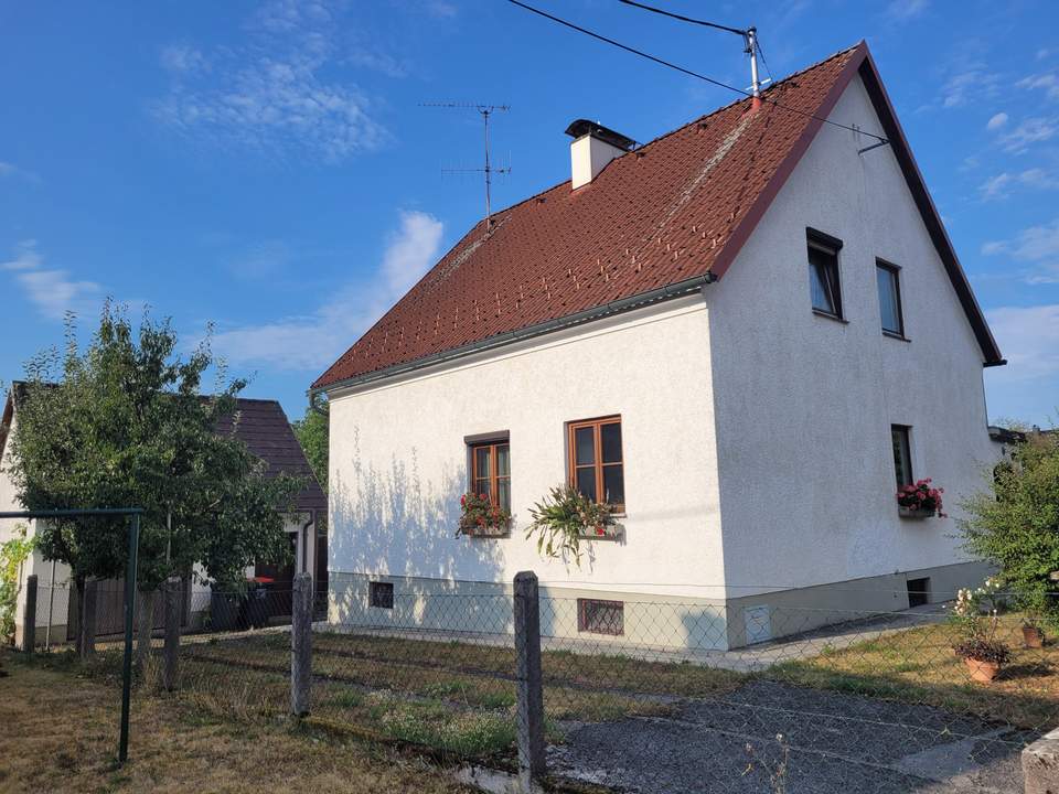 Kleines Haus mit viel Potenzial