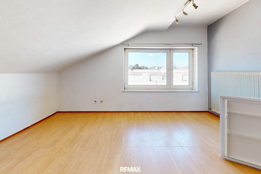 Kompakte Garçonnière zum kleinen Preis – interessant für Anleger und Singles mit Gestaltungsideen, Wohnung-kauf, 45.000,€, 4600 Wels(Stadt)