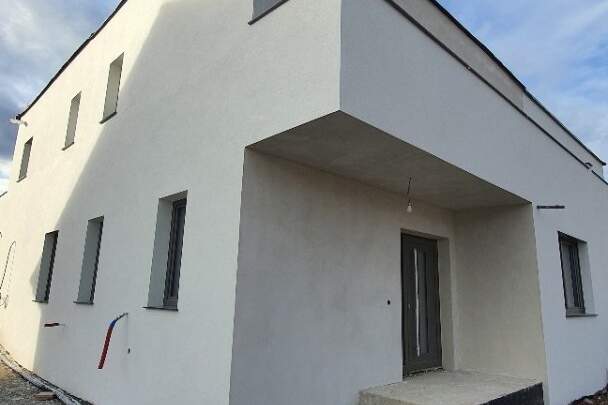Neue Doppelhaushälfte. 5 Zimmer, 165m² Wohnfläche., Haus-kauf, 465.000,€, 2732 Neunkirchen