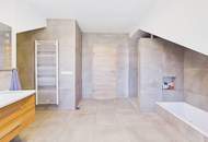 Exklusive Villa: Stilvolles Wohnen und repräsentatives Arbeiten vereint