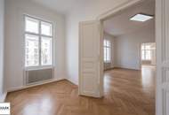 helle 5-Zimmer-Altbauwohnung in der Heinestraße