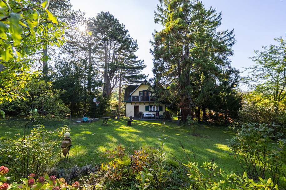 Exklusives Baugrundstück mit Knusperhäuschen in absoluter Ruhelage, Grund und Boden-kauf, 1.980.000,€, 1130 Wien 13., Hietzing