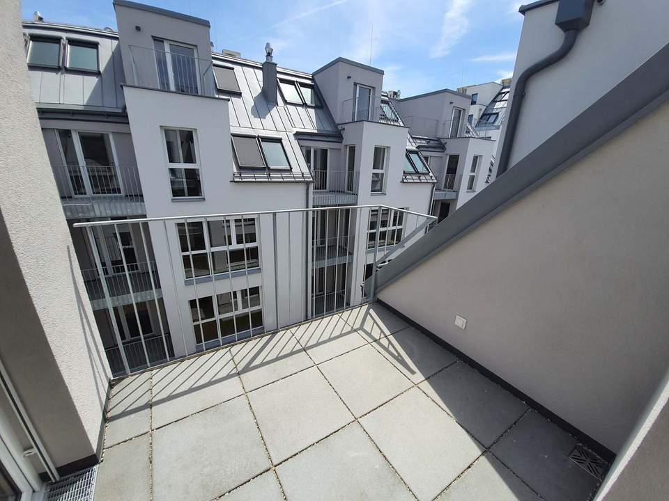 Moderne 2-Zimmer-Wohnung mit Terrasse in der Koloniestraße!