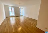 Schöne, großzügige 2 Zimmer-Altbauwohnung im 7. Bezirk