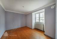 Exklusives Baugrundstück in einzigartiger Lage mit Einreichplanung!