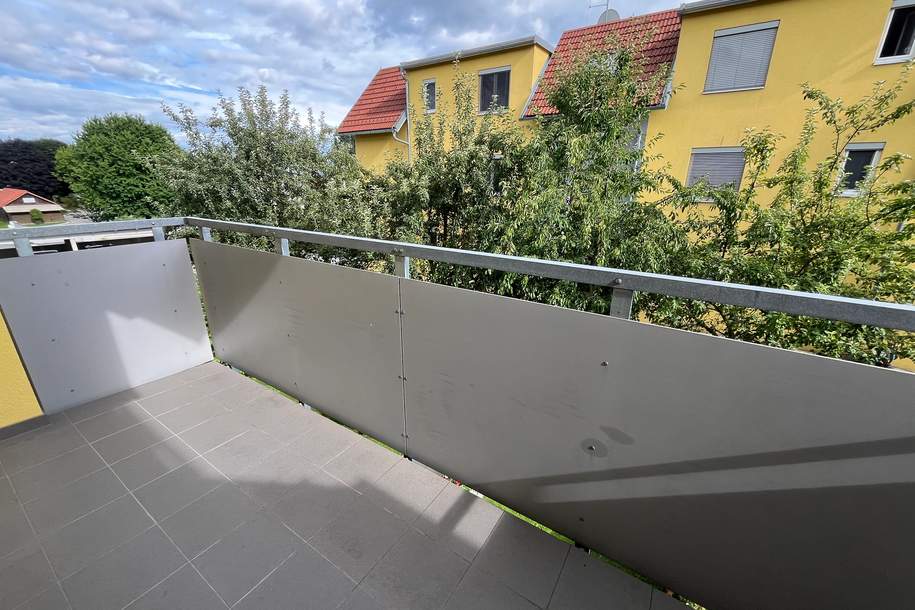 Helle 2-Zimmer-Wohnung mit Balkon und Carport in Lieboch (Provisionsfrei), Wohnung-miete, 950,00,€, 8141 Graz-Umgebung