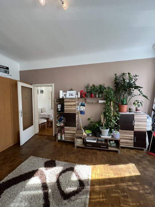 Befristetetes Mietverhältnis bis 07.25 – 3-Zimmer-Wohnung in zentraler Lage von Floridsdorf