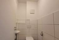 Bennoplatz: 5-Zimmer-Dachgeschosswohnung - VIDEO verfügbar!