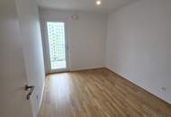 Helle 2 Zimmer Wohnung mit Blick auf den Badeteich Hirschstetten