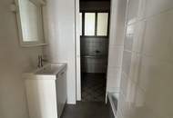 93 m² voller Möglichkeiten: Gestalten Sie Ihr persönliches Altbaujuwel Sanierungsbedürftig