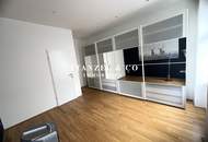 HELLES 2-ZIMMER-APARTMENT IN MODERNISIERTEM ALTHAUS